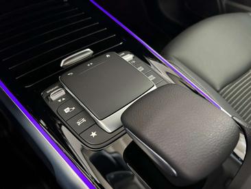 Mercedes GLB 250 — photo 15