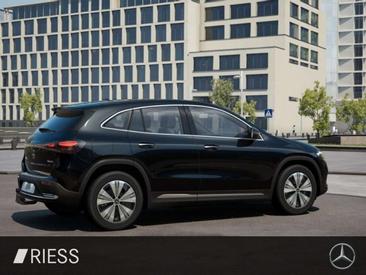 Mercedes EQA 300 4MATIC — photo 5