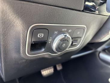 Mercedes GLA 35 4MATIC — photo 26