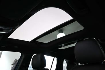 Mercedes GLB 180 D — photo 12