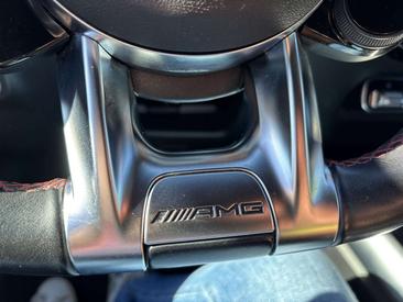 Mercedes GLA 35 4MATIC — photo 31