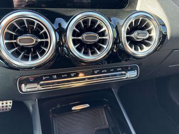 Mercedes GLA 35 4MATIC — photo 32