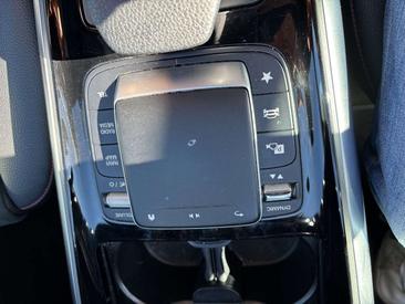 Mercedes GLA 35 4MATIC — photo 37
