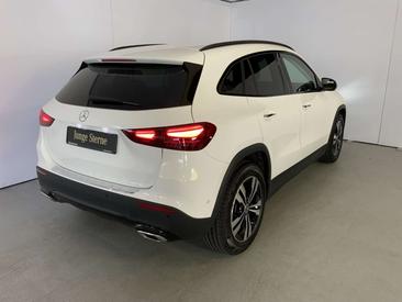Mercedes GLA 180 — photo 4
