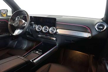 Mercedes EQB 250 — photo 3