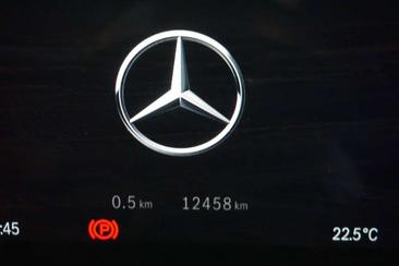 Mercedes EQB 250 — photo 11