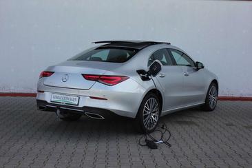 Mercedes CLA Berline 220 — photo 4