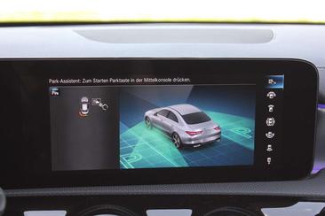 Mercedes CLA Berline 220 — photo 26