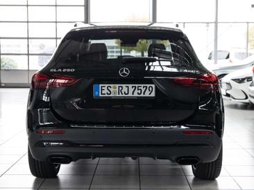 Mercedes GLA 250 — photo 5