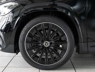 Mercedes GLA 250 — photo 10