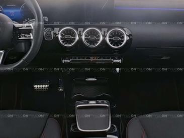 Mercedes CLA Berline 250 E — photo 6