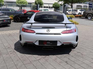 Mercedes AMG GT R — photo 7