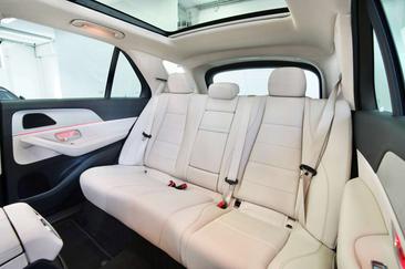 Mercedes GLE 400 D — photo 45