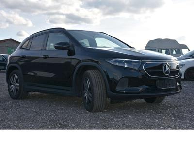 Mercedes EQA 250