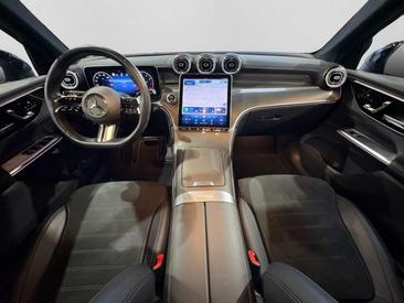 Mercedes GLC 400 E — photo 10