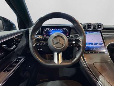 Mercedes GLC 400 E — photo 12