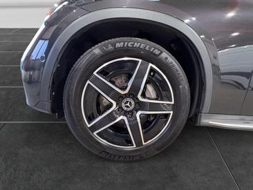Mercedes GLC 400 E — photo 14