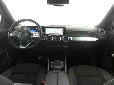 Mercedes EQB 250 — photo 16