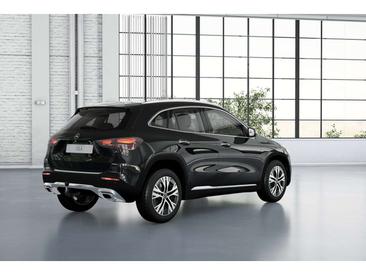 Mercedes GLA 200 — photo 3