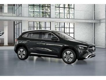 Mercedes GLA 200 — photo 4