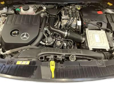Mercedes GLA 200