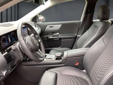 Mercedes GLA 200 — photo 4
