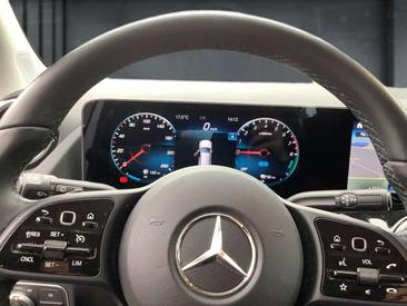 Mercedes GLA 200 — photo 5