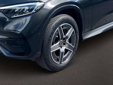 Mercedes GLC 400 E — photo 7