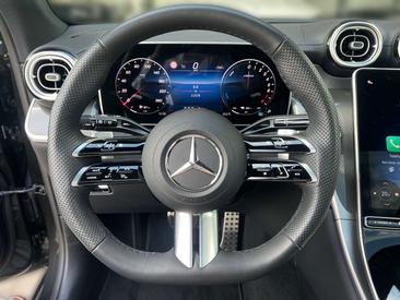 Mercedes GLC 400 E — photo 10