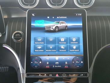 Mercedes GLC 400 E — photo 23