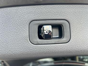 Mercedes GLC 400 E — photo 29