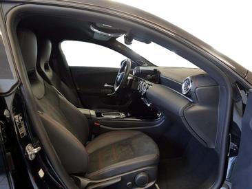 Mercedes CLA Berline 200 D — photo 5
