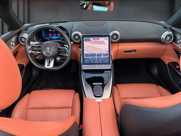 Mercedes SL Cabriolet 43 — photo 13