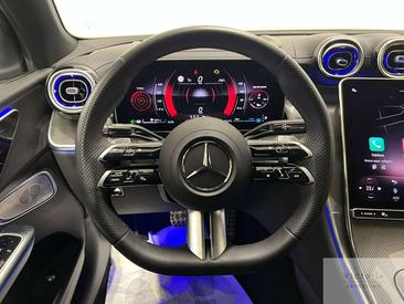 Mercedes GLC 220 D — photo 11