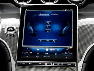 Mercedes GLC 300 D — photo 8