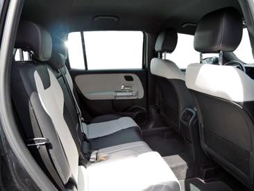 Mercedes GLB 200d — photo 5