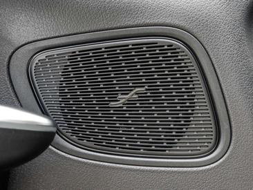 Mercedes GLC 300 D — photo 11