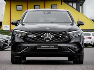 Mercedes GLC 300 D — photo 18