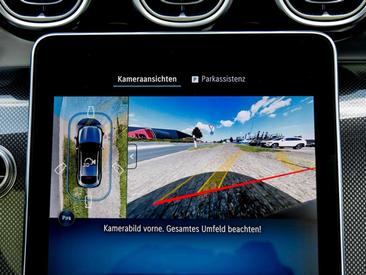 Mercedes GLC 220 D — photo 10