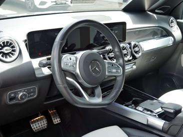 Mercedes GLB 200d — photo 9