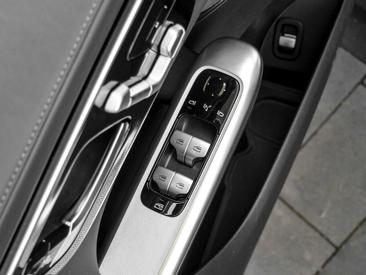 Mercedes GLC 220 D — photo 15