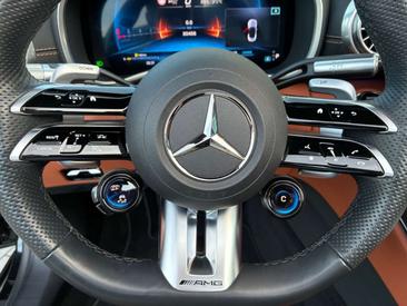 Mercedes SL Cabriolet 43 — photo 25