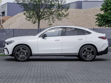 Mercedes GLC 220 D — photo 20
