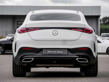 Mercedes GLC 400 E — photo 19