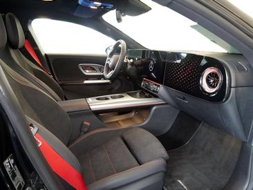 Mercedes CLA Berline 250 — photo 4