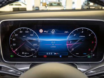 Mercedes GLC 220 D — photo 17