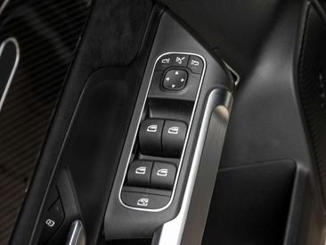 Mercedes GLB 220 D — photo 16
