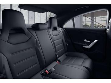 Mercedes CLA Berline 250 E — photo 9