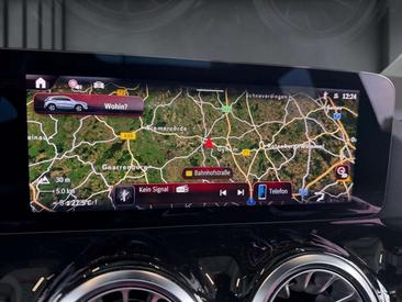 Mercedes GLA 200 — photo 7