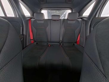 Mercedes Classe A Berline 35 4MATIC — photo 9